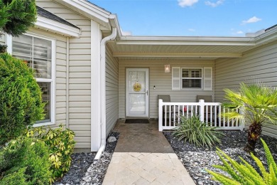 UPDATED FROM TOP TO BOTTOM - This beautifully maintained on The Links of Spruce Creek in Florida - for sale on GolfHomes.com, golf home, golf lot