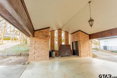 Hey there, welcome to your next adventure in East Texas living! on Hide-A-Way Lake Golf Course in Texas - for sale on GolfHomes.com, golf home, golf lot