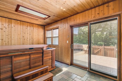 IN RECEIPT OF MULTIPLE OFFERS. SELLERS REQUEST SUBMISSION on Buena Vista Golf Course in Illinois - for sale on GolfHomes.com, golf home, golf lot
