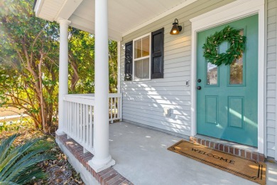 Welcome to this charming Charleston Single! This 3-bedroom, 2 on Charleston National Golf Club in South Carolina - for sale on GolfHomes.com, golf home, golf lot