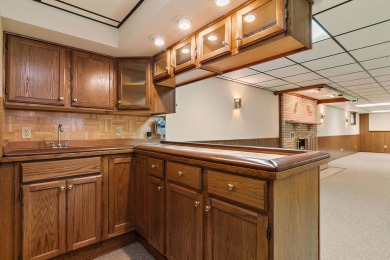 IN RECEIPT OF MULTIPLE OFFERS. SELLERS REQUEST SUBMISSION on Buena Vista Golf Course in Illinois - for sale on GolfHomes.com, golf home, golf lot