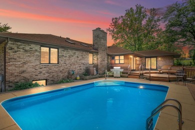 IN RECEIPT OF MULTIPLE OFFERS. SELLERS REQUEST SUBMISSION on Buena Vista Golf Course in Illinois - for sale on GolfHomes.com, golf home, golf lot