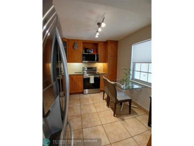 REMODELED BEAUTIFUL 1ST FLOOR CONDO! This RARE 1st Floor Golf on Palm-Aire Country Club and Resort - Palms in Florida - for sale on GolfHomes.com, golf home, golf lot