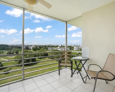 Beautifully remodeled 2BR/2BA top-floor condo in all-age Palm on  in Florida - for sale on GolfHomes.com, golf home, golf lot