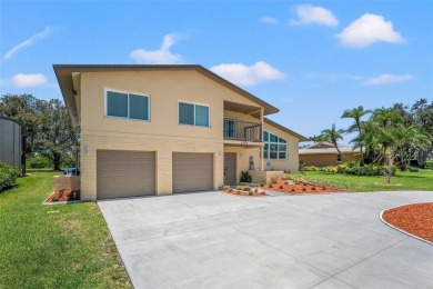 The wait is over, WELCOME HOME!! This gorgeous 4 bedroom, 4 bath on Seminole Lake Country Club in Florida - for sale on GolfHomes.com, golf home, golf lot