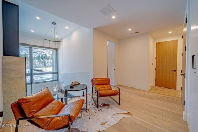 Discover the ultimate combination of luxury and convenience in on Canyons Golf Course in Utah - for sale on GolfHomes.com, golf home, golf lot