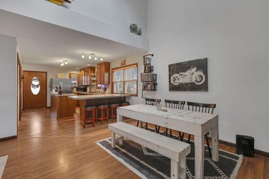 Move-in ready & beautifully maintained 3-bed/2-bath home offers on Hide-A-Way Hills Golf Club in Ohio - for sale on GolfHomes.com, golf home, golf lot