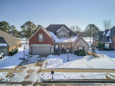 Beautiful 4 bedroom, 3.5 bath, 2.5 story home located on the 9th on Bailey Ranch Golf Club in Oklahoma - for sale on GolfHomes.com, golf home, golf lot