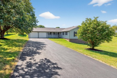 Discover 110 Old Bridge, a well-maintained 3,800 sq. ft. ranch on Old Bridge Golf Club in Kentucky - for sale on GolfHomes.com, golf home, golf lot