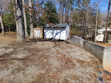 Enjoy lots of space in this newly updated home. Located in a on River Ridge Golf Club in Virginia - for sale on GolfHomes.com, golf home, golf lot