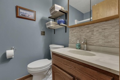 Move-in ready & beautifully maintained 3-bed/2-bath home offers on Hide-A-Way Hills Golf Club in Ohio - for sale on GolfHomes.com, golf home, golf lot