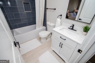 Lakefront Townhouse in a gated lake community with 24 hour on Fairfield Plantation Golf and Country Club in Georgia - for sale on GolfHomes.com, golf home, golf lot