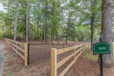 HARBOR CLUB 5 BEDROOM, LIKE-NEW, HIGH-QUALITY HOME!  Lovely home on Harbor Club Golf and Country Club in Georgia - for sale on GolfHomes.com, golf home, golf lot