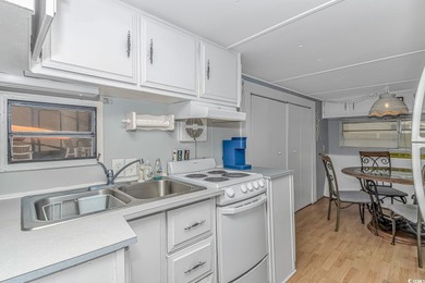 Do you want to live on VACATION full time or have a fabulous on Prestwick Country Club in South Carolina - for sale on GolfHomes.com, golf home, golf lot