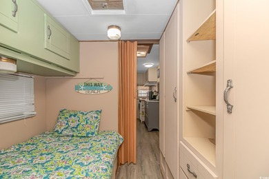 Do you want to live on VACATION full time or have a fabulous on Prestwick Country Club in South Carolina - for sale on GolfHomes.com, golf home, golf lot