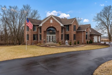 Welcome to this stunning two-story home. Perfectly situated, it on Atwood Homestead Golf Course in Illinois - for sale on GolfHomes.com, golf home, golf lot