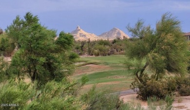 Desert Oasis! This RARE end unit golf villa offers 2 bdrms & 2 on Legend Trail Golf Club in Arizona - for sale on GolfHomes.com, golf home, golf lot