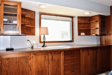 This 3 bedroom, 2 bathroom 1 1 2 story home near Floyd Golf on Floyd Park Golf Course in Iowa - for sale on GolfHomes.com, golf home, golf lot