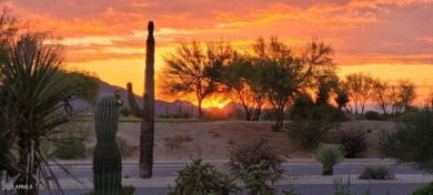 Desert Oasis! This RARE end unit golf villa offers 2 bdrms & 2 on Legend Trail Golf Club in Arizona - for sale on GolfHomes.com, golf home, golf lot