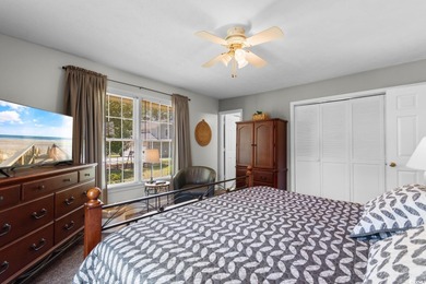 Welcome to 207 Green Lake Drive, a beautifully maintained on Arcadian Shores Golf Club in South Carolina - for sale on GolfHomes.com, golf home, golf lot