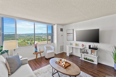 Beautifully upgraded 1 bedroom, 1 bath residence with 1 parking on Honolulu Country Club in Hawaii - for sale on GolfHomes.com, golf home, golf lot