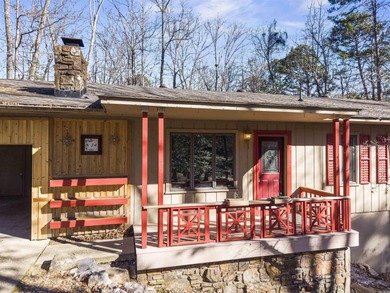 This Cooper-built 2bed-2bath renovation highlights the solid on Cortez Golf Course in Arkansas - for sale on GolfHomes.com, golf home, golf lot