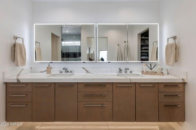 This gorgeous Biltmore home was thoroughly remodeled and lives on Arizona Biltmore Golf and Country Club in Arizona - for sale on GolfHomes.com, golf home, golf lot