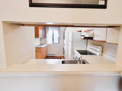 Beautiful first-floor condo in Ocean Edge's Eaton Village! on Ocean Edge Resort and Golf Club in Massachusetts - for sale on GolfHomes.com, golf home, golf lot