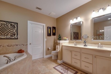 Pristine lock and leave carriage home in one of the best-kept on Hampton Pointe Golf Course in South Carolina - for sale on GolfHomes.com, golf home, golf lot