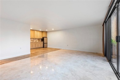 Rare first floor popular and spacious two bedroom *C* plan in on Leisure Village Par 3 Golf Course in California - for sale on GolfHomes.com, golf home, golf lot