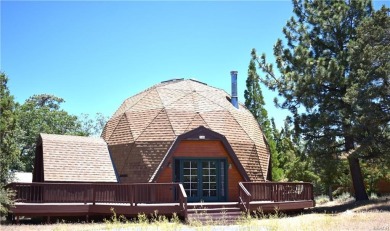 These all-season dwellings are known for their energy efficiency on Big Bear Mountain Ski and Golf Resort in California - for sale on GolfHomes.com, golf home, golf lot