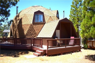 These all-season dwellings are known for their energy efficiency on Big Bear Mountain Ski and Golf Resort in California - for sale on GolfHomes.com, golf home, golf lot