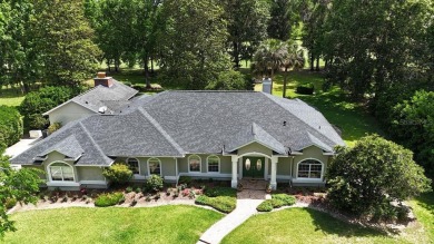 Stunning Golf Course Home in the Country Club of Ocala
Welcome on Country Club of Ocala in Florida - for sale on GolfHomes.com, golf home, golf lot