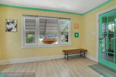 AMAZING LOCATION! This charming 3BR/1.5BA downtown cottage is on Lake Worth Municipal Golf Course in Florida - for sale on GolfHomes.com, golf home, golf lot