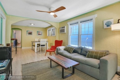 AMAZING LOCATION! This charming 3BR/1.5BA downtown cottage is on Lake Worth Municipal Golf Course in Florida - for sale on GolfHomes.com, golf home, golf lot