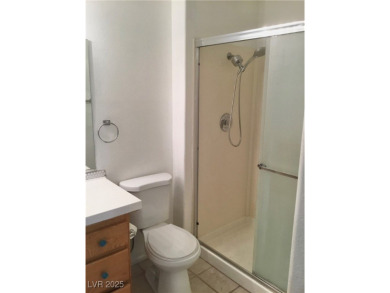 Lovely Townhome in the Heart of Sun City Summerlin. This two on Highland Falls Golf Club in Nevada - for sale on GolfHomes.com, golf home, golf lot