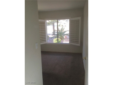 Lovely Townhome in the Heart of Sun City Summerlin. This two on Highland Falls Golf Club in Nevada - for sale on GolfHomes.com, golf home, golf lot