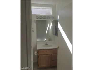 Lovely Townhome in the Heart of Sun City Summerlin. This two on Highland Falls Golf Club in Nevada - for sale on GolfHomes.com, golf home, golf lot