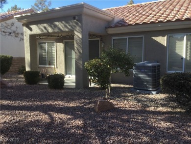 Lovely Townhome in the Heart of Sun City Summerlin. This two on Highland Falls Golf Club in Nevada - for sale on GolfHomes.com, golf home, golf lot