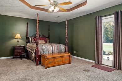 Located in White Plains Subdivision on the golf course, this 3BR on White Plains Golf Course in Tennessee - for sale on GolfHomes.com, golf home, golf lot