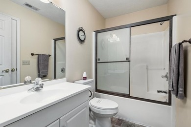 Located in White Plains Subdivision on the golf course, this 3BR on White Plains Golf Course in Tennessee - for sale on GolfHomes.com, golf home, golf lot