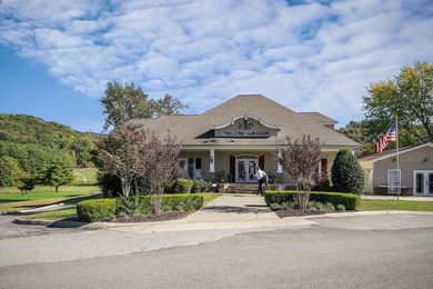Located in White Plains Subdivision on the golf course, this 3BR on White Plains Golf Course in Tennessee - for sale on GolfHomes.com, golf home, golf lot