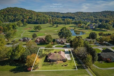Located in White Plains Subdivision on the golf course, this 3BR on White Plains Golf Course in Tennessee - for sale on GolfHomes.com, golf home, golf lot