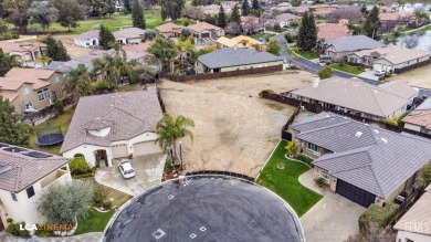 Now is the perfect opportunity to build your dream home with R2 on Rio Bravo Country Club in California - for sale on GolfHomes.com, golf home, golf lot