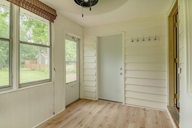 Ideal ranch home in East Madison's Linda Vista neighborhood on Monona Golf Course in Wisconsin - for sale on GolfHomes.com, golf home, golf lot