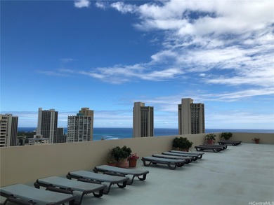 Conveniently located studio in the heart of Waikiki, just a on Ala Wai Golf Course in Hawaii - for sale on GolfHomes.com, golf home, golf lot