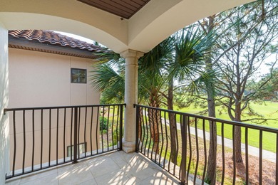 NEVER RENTED. SOLD FULLY FURNISHED. GOLF CART INCLUDED.This on Sandestin Golf and Beach Resort - Raven in Florida - for sale on GolfHomes.com, golf home, golf lot