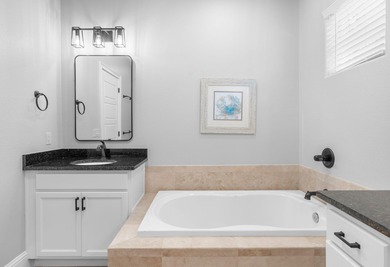 NEVER RENTED. SOLD FULLY FURNISHED. GOLF CART INCLUDED.This on Sandestin Golf and Beach Resort - Raven in Florida - for sale on GolfHomes.com, golf home, golf lot