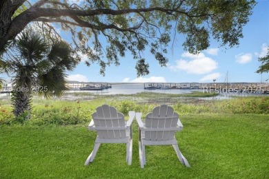 This three bedroom, 2 bathroom home sits on a quiet cul-de-sac on Moss Creek Golf Club in South Carolina - for sale on GolfHomes.com, golf home, golf lot