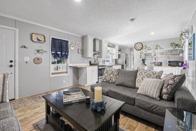 Welcome to 1525 Capella Lane in the desirable Crystal Lake on Prestwick Country Club in South Carolina - for sale on GolfHomes.com, golf home, golf lot